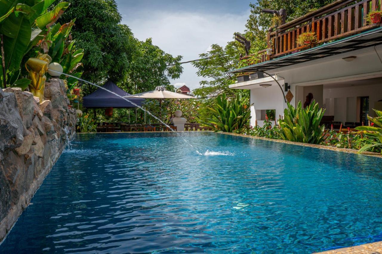 Antonios Villa Hotel Siem Reap Zewnętrze zdjęcie